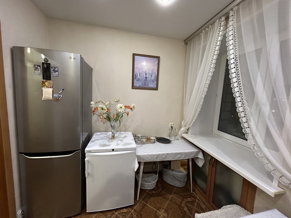 
  Продается 2-комн. квартира, 49.4 м², Менжинского ул, д. 14Б
. Фото 9.