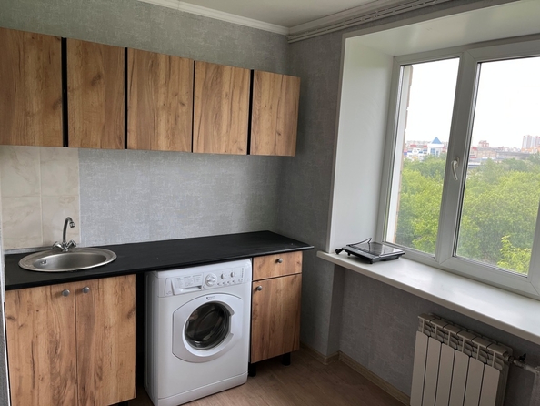 
  Продам комната, 12.7 м², 60 лет Октября ул, д. 145
. Фото 1.