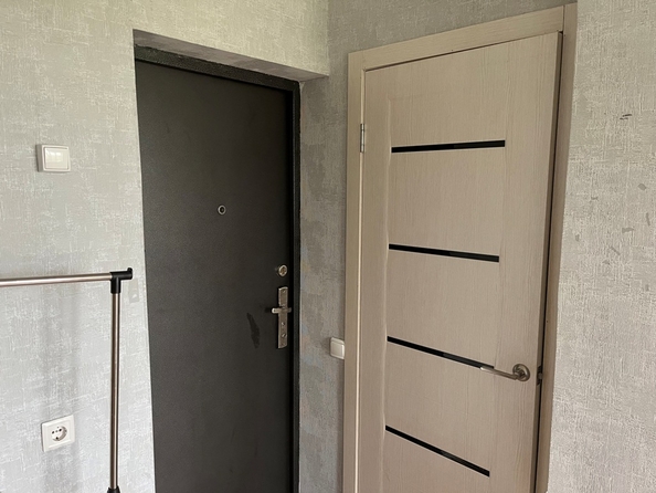 
  Продам комната, 12.7 м², 60 лет Октября ул, д. 145
. Фото 8.