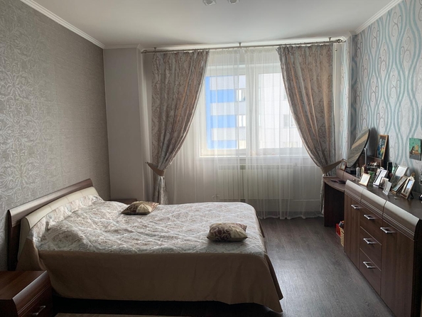 
  Продам 2-комн. квартиру, 83 м², Краснодарская ул, д. 8
. Фото 3.