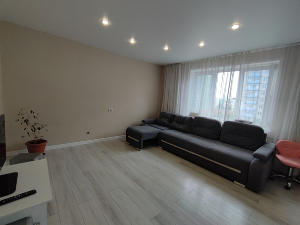 
  Сдается 3-комн. квартира, 86 м², Ботаническая ул
. Фото 5.