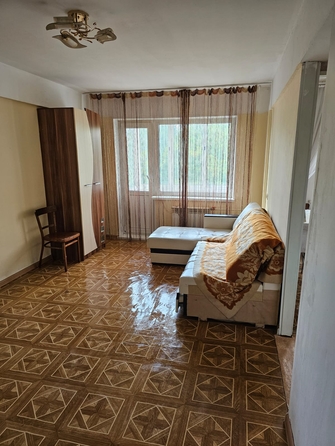 
  Продам 3-комн. квартиру, 58.9 м², Паровозная ул, д. 5
. Фото 1.