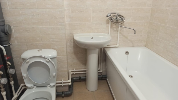 
  Продается 3-комн. квартира, 81.5 м², ЖК Иннокентьевский, дом 2
. Фото 2.