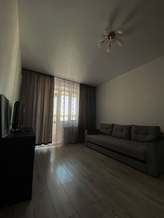 
  Сдам 1-комн. квартиру, 45 м², Шумяцкого ул, д. 9
. Фото 8.