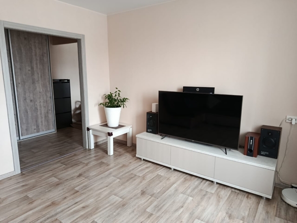 
  Продается 3-комн. квартира, 66.5 м², Комсомольский пр-кт, д. 9
. Фото 1.