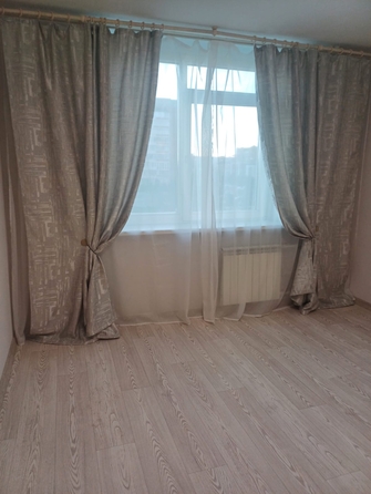 
  Продам 1-комн. квартиру, 42 м², Алексеева ул, д. 27
. Фото 2.