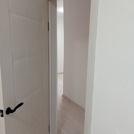 
  Продам 1-комн. квартиру, 42 м², Алексеева ул, д. 27
. Фото 12.