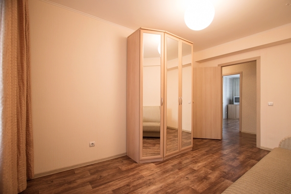 
  Сдается 2-комн. квартира, 57 м², Караульная ул, д. 40
. Фото 4.