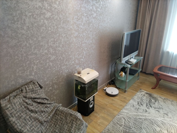 
  Продам 4-комн. квартиру, 83 м², Ладо Кецховели ул, д. 39
. Фото 5.