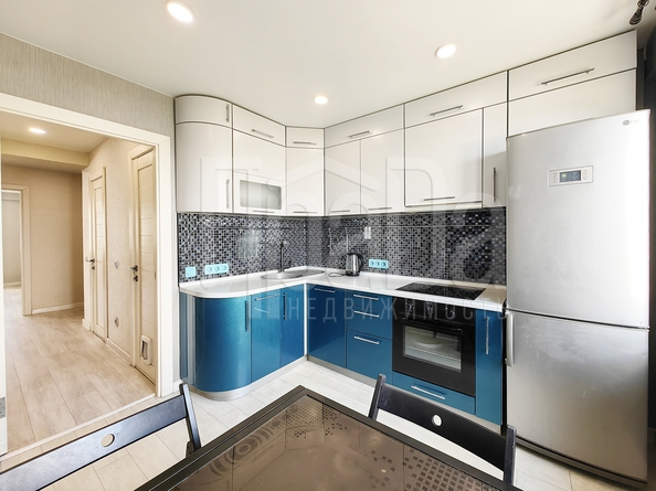 
  Продам 3-комн. квартиру, 70 м², Караульная ул, д. 40
. Фото 19.