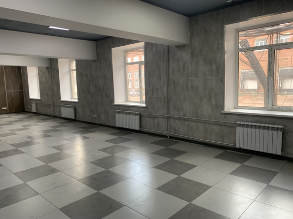 
  Сдается офис, 246 м², Тамбовская ул, д. 5
. Фото 2.