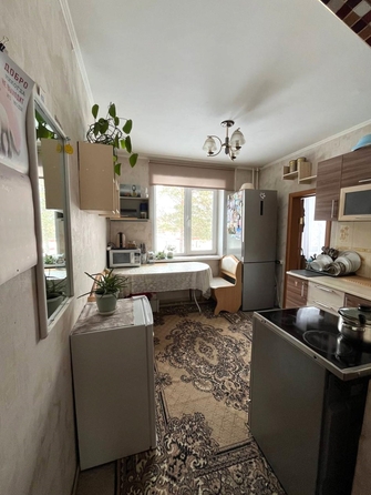 
  Продам 4-комн. квартиру, 81.3 м², Гвардейская ул, д. 8
. Фото 7.