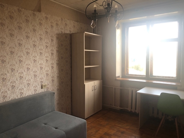 
  Продам 3-комн. квартиру, 63 м², Мира пр-кт, д. 132
. Фото 8.