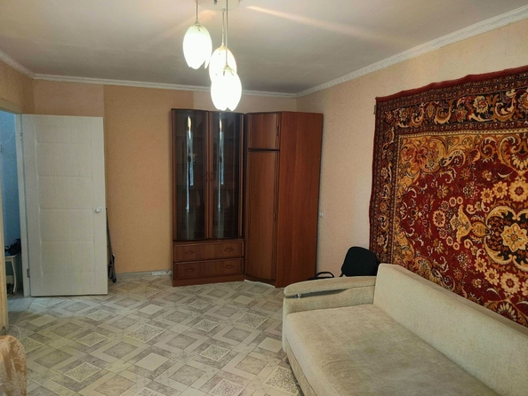
  Сдается 1-комн. квартира, 34 м², Саянская ул, д. 247
. Фото 3.