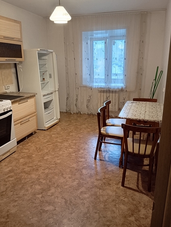 
  Сдается 1-комн. квартира, 40 м², Огородная 2-я ул, д. 22а
. Фото 5.