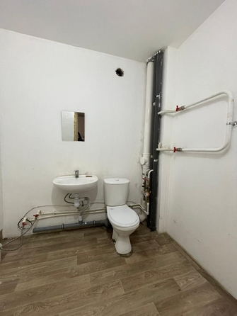 
  Сдается универсальное помещение 66.5 м², в ЖК Родники, дом 5. Фото 3.