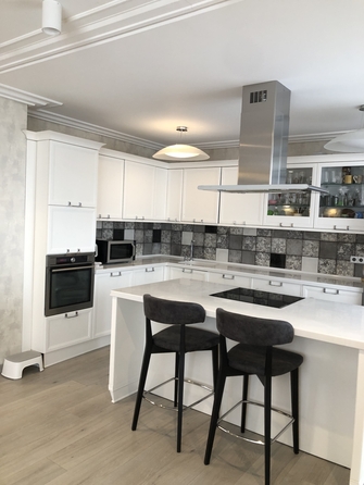 
  Продам 4-комн. квартиру 162 м², в ЖК Южный берег, дом 9. Фото 3.