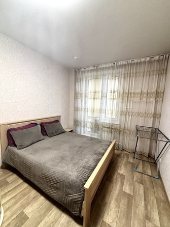 
  Продам 2-комн. квартиру 64 м², в ЖК Перья, дом 1. Фото 10.