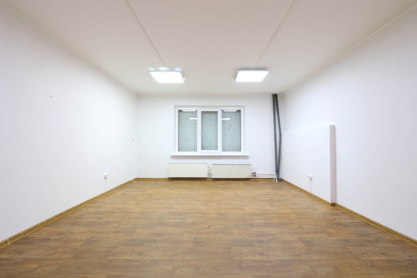 
  Сдам офис 37 м². Фото 1.