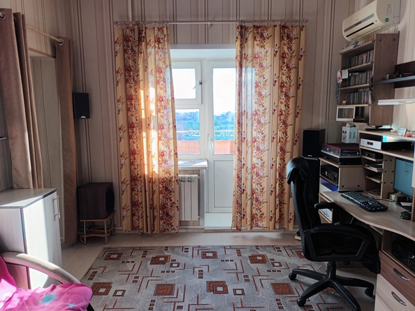 
  Продам 4-комнатный пентхаус 132.4 м². Фото 26.