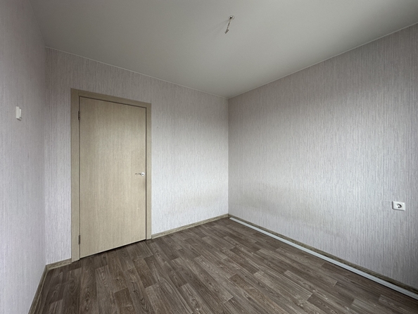 
  Продам 3-комн. квартиру 65.5 м², в ЖК Иннокентьевский, 3 мкр дом 6. Фото 9.