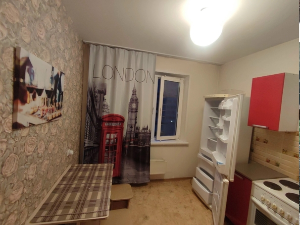 
  Сдается 1-комн. квартира 45 м². Фото 8.