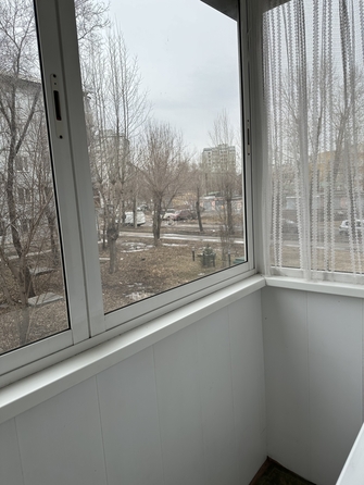 
  Продам 4-комн. квартиру 72.1 м². Фото 8.