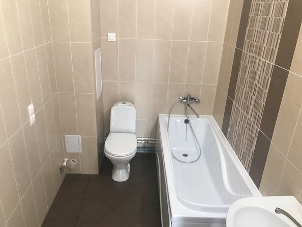 
  Сдам 2-комн. квартиру 63 м². Фото 2.