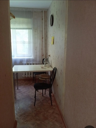 
  Продам 4-комн. квартиру 64 м². Фото 3.