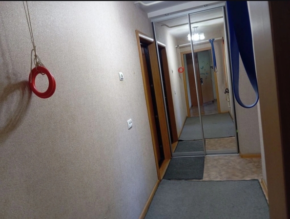 
  Продам 4-комн. квартиру 64 м². Фото 9.