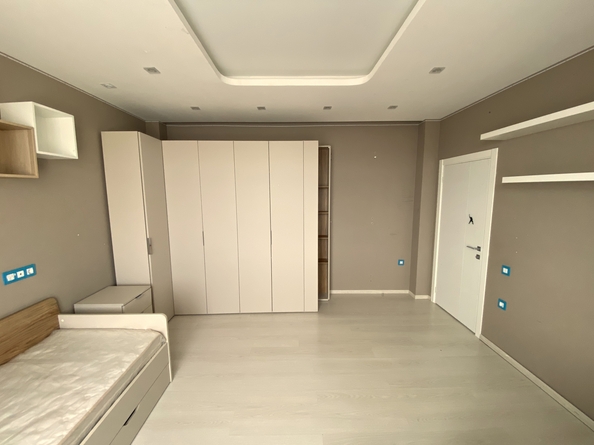 
  Продам 4-комн. квартиру 146 м². Фото 14.