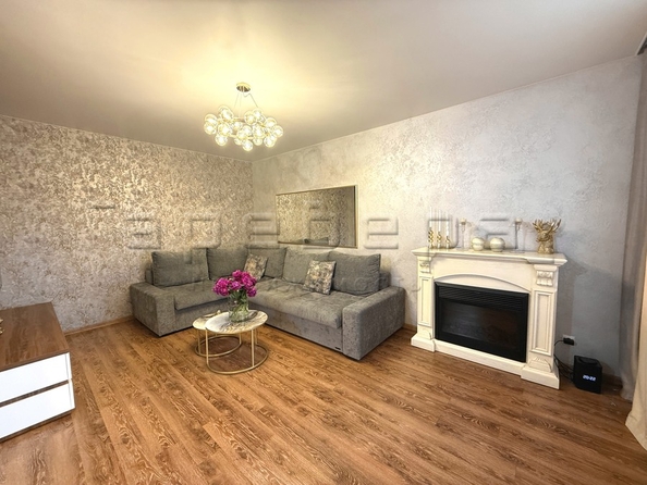 
  Продается 3-комн. квартира 76.7 м², в ЖК Южный берег, дом 5. Фото 3.