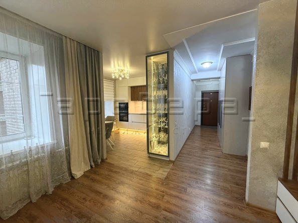 
  Продается 3-комн. квартира 76.7 м², в ЖК Южный берег, дом 5. Фото 6.