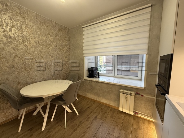 
  Продается 3-комн. квартира 76.7 м², в ЖК Южный берег, дом 5. Фото 10.