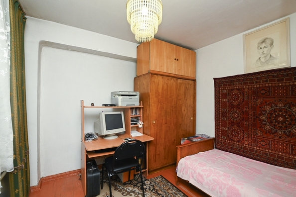 
  Продам 4-комн. квартиру 60.2 м². Фото 7.