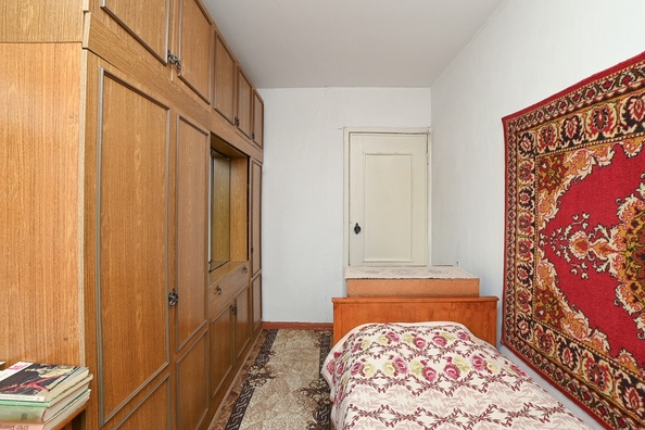 
  Продам 4-комн. квартиру 60.2 м². Фото 12.