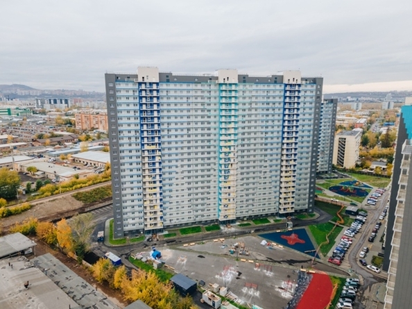 
  Продается 3-комн. квартира 77.4 м², в ЖК Отражение, дом 3. Фото 9.