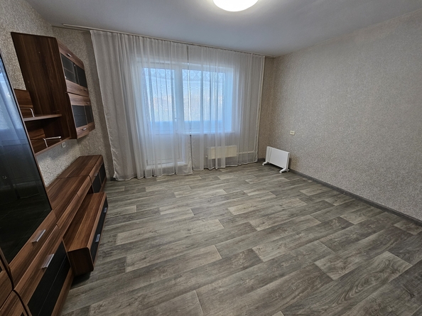 
  Сдам 1-комн. квартиру 40 м². Фото 9.