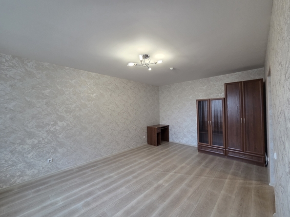 
  Сдам 1-комн. квартиру 37 м². Фото 5.