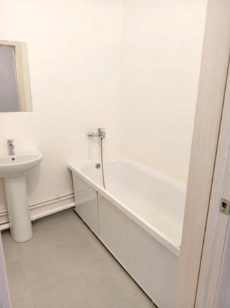 
  Продается 1-комн. квартира 34.5 м², в ЖК Кедр, дом 2. Фото 7.