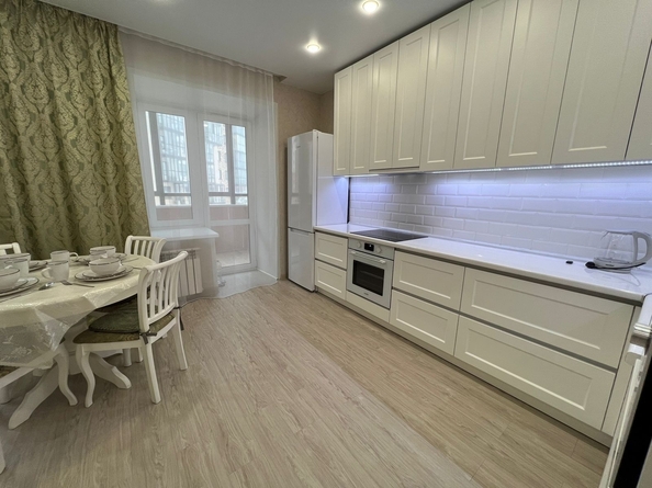
  Сдам 3-комн. квартиру 68.7 м². Фото 1.