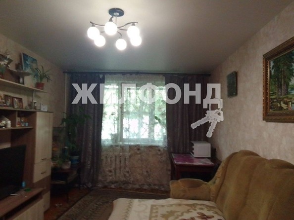 
   Продам 2-комнатную, 42.2 м², Чеглецова ул, 16

. Фото 1.