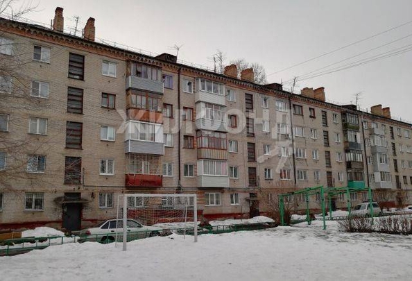 
   Продам 2-комнатную, 42.2 м², Эмилии Алексеевой ул, 43

. Фото 2.