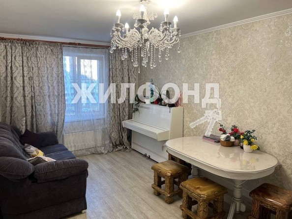 
   Продам 4-комнатную, 94.2 м², Сергея Ускова ул, 3

. Фото 8.
