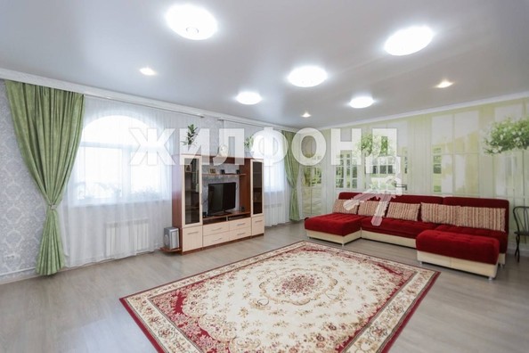 
   Продам дом, 160 м², Барнаул

. Фото 1.