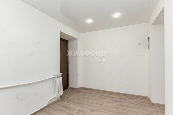 
   Продам дом, 51 м², Барнаул

. Фото 12.