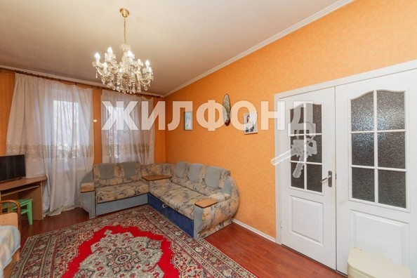 
   Продам дом, 100 м², Барнаул

. Фото 2.