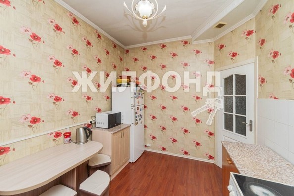 
   Продам дом, 100 м², Барнаул

. Фото 13.