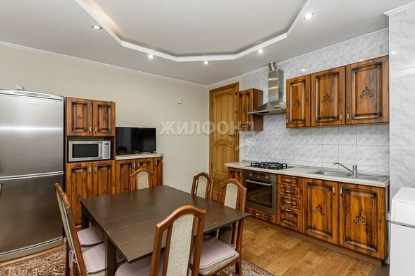 
   Продам дом, 295.9 м², Барнаул

. Фото 25.