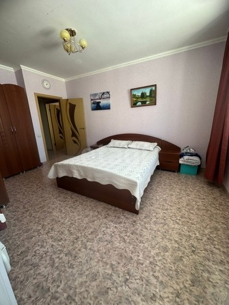 
   Продам 2-комнатную, 73 м², Попова ул, 150

. Фото 17.